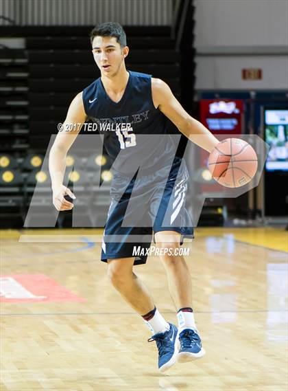 Thumbnail 2 in Bentley vs. Jesuit (Warriors Nor-Cal Invitational) photogallery.