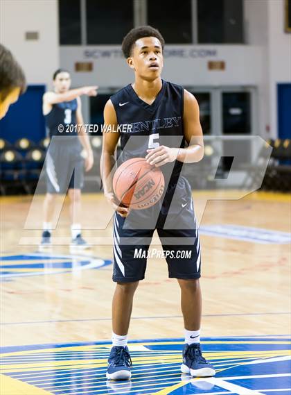 Thumbnail 3 in Bentley vs. Jesuit (Warriors Nor-Cal Invitational) photogallery.