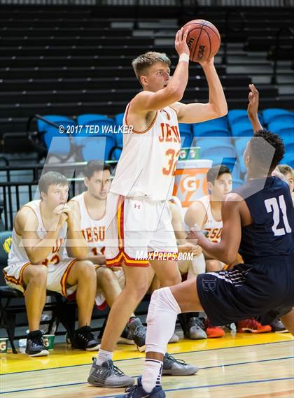 Thumbnail 1 in Bentley vs. Jesuit (Warriors Nor-Cal Invitational) photogallery.