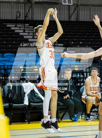 Thumbnail 3 in Bentley vs. Jesuit (Warriors Nor-Cal Invitational) photogallery.
