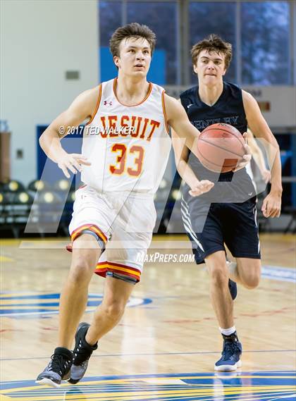 Thumbnail 1 in Bentley vs. Jesuit (Warriors Nor-Cal Invitational) photogallery.