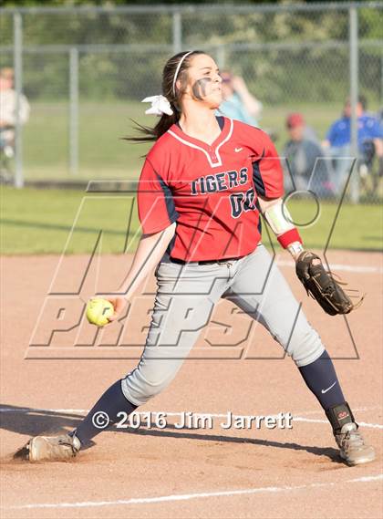 Thumbnail 3 in Southaven vs. South Panola photogallery.