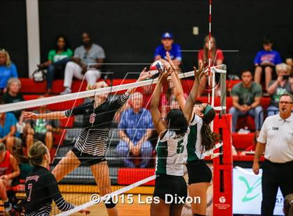 Thumbnail 3 in Kennedale @ Lorena photogallery.