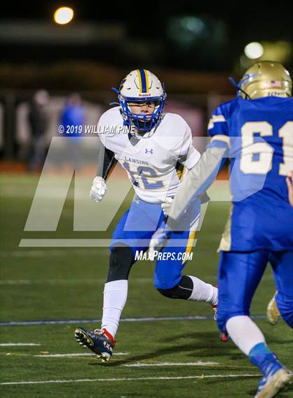 Thumbnail 1 in Ellenville vs. Lansing (NYSPHSAA 8-Man Regional) photogallery.