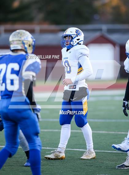 Thumbnail 1 in Ellenville vs. Lansing (NYSPHSAA 8-Man Regional) photogallery.