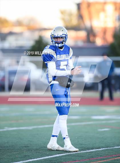Thumbnail 3 in Ellenville vs. Lansing (NYSPHSAA 8-Man Regional) photogallery.