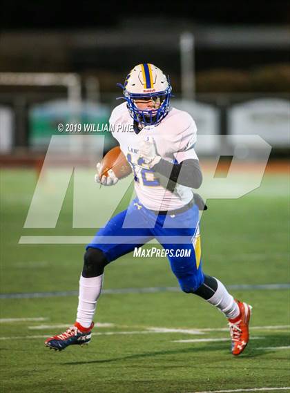 Thumbnail 1 in Ellenville vs. Lansing (NYSPHSAA 8-Man Regional) photogallery.