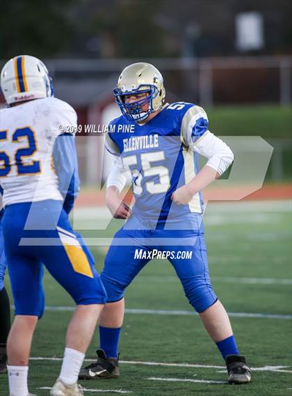Thumbnail 1 in Ellenville vs. Lansing (NYSPHSAA 8-Man Regional) photogallery.