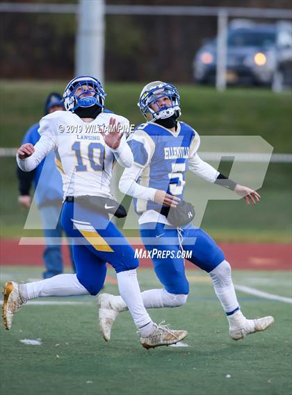 Thumbnail 1 in Ellenville vs. Lansing (NYSPHSAA 8-Man Regional) photogallery.
