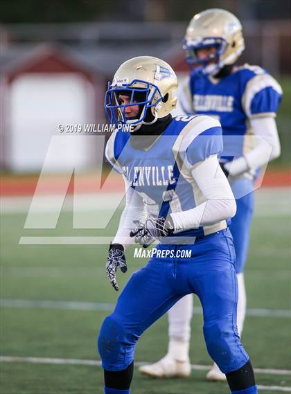Thumbnail 1 in Ellenville vs. Lansing (NYSPHSAA 8-Man Regional) photogallery.