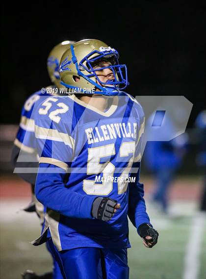 Thumbnail 3 in Ellenville vs. Lansing (NYSPHSAA 8-Man Regional) photogallery.
