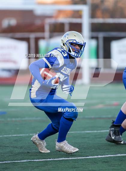 Thumbnail 1 in Ellenville vs. Lansing (NYSPHSAA 8-Man Regional) photogallery.