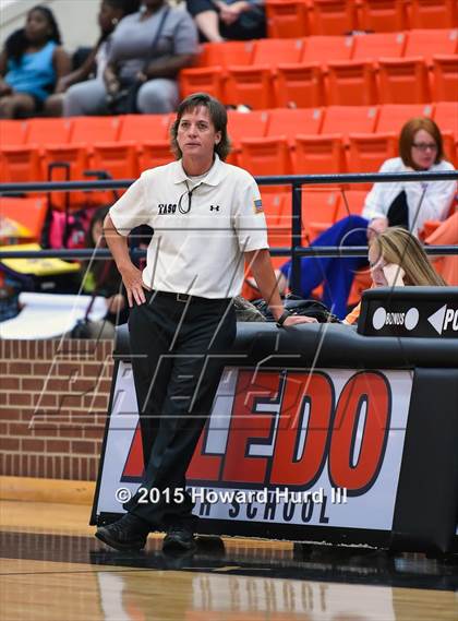 Thumbnail 1 in Everman @ Aledo photogallery.