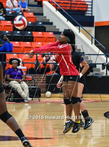 Thumbnail 2 in Everman @ Aledo photogallery.