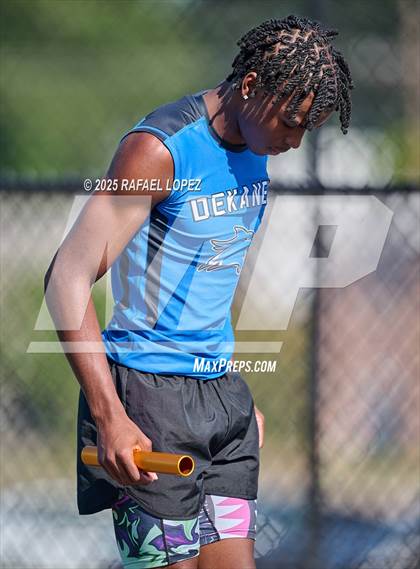 Thumbnail 2 in UIL 6A Track & Field Area 13&14 (4x200M) photogallery.