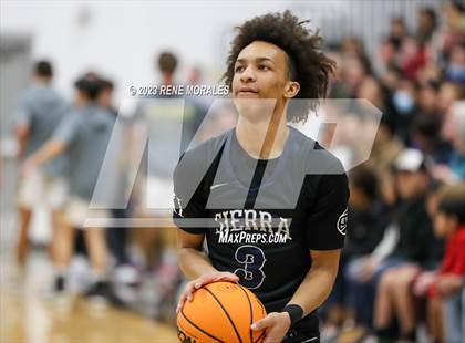Thumbnail 2 in Sierra Canyon vs St Francis photogallery.