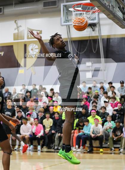 Thumbnail 2 in Sierra Canyon vs St Francis photogallery.