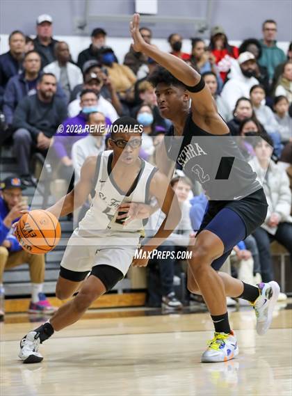 Thumbnail 3 in Sierra Canyon vs St Francis photogallery.
