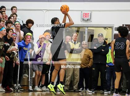 Thumbnail 1 in Sierra Canyon vs St Francis photogallery.