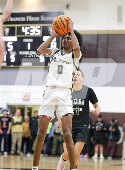 Thumbnail 3 in Sierra Canyon vs St Francis photogallery.