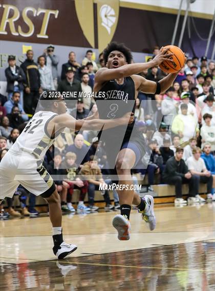 Thumbnail 2 in Sierra Canyon vs St Francis photogallery.