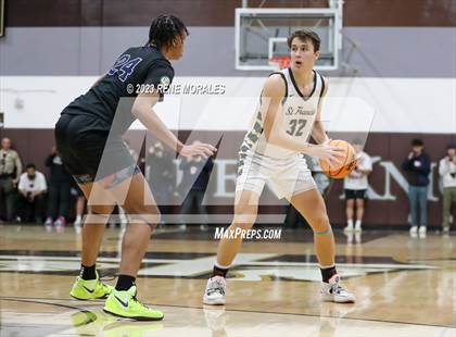 Thumbnail 1 in Sierra Canyon vs St Francis photogallery.