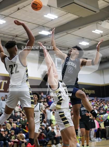 Thumbnail 2 in Sierra Canyon vs St Francis photogallery.