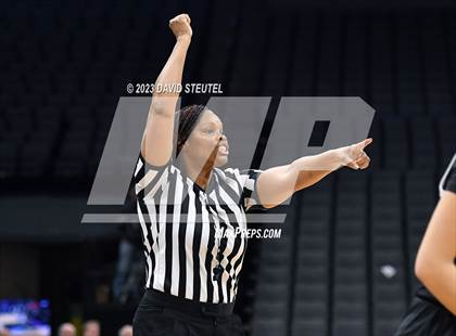 Thumbnail 1 in Shalhevet vs. San Domenico (CIF State D4 Final) photogallery.