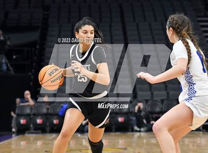Thumbnail 2 in Shalhevet vs. San Domenico (CIF State D4 Final) photogallery.