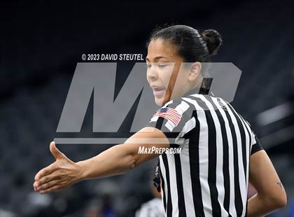 Thumbnail 1 in Shalhevet vs. San Domenico (CIF State D4 Final) photogallery.