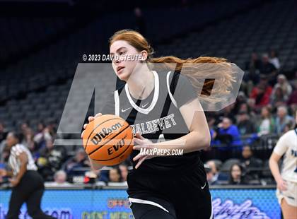 Thumbnail 2 in Shalhevet vs. San Domenico (CIF State D4 Final) photogallery.