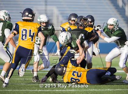 Thumbnail 3 in Shoreham-Wading River vs. Locust Valley (Long Island Class IV Final) photogallery.