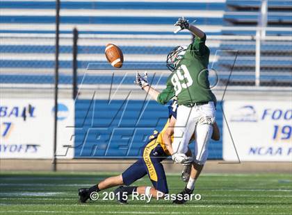 Thumbnail 1 in Shoreham-Wading River vs. Locust Valley (Long Island Class IV Final) photogallery.