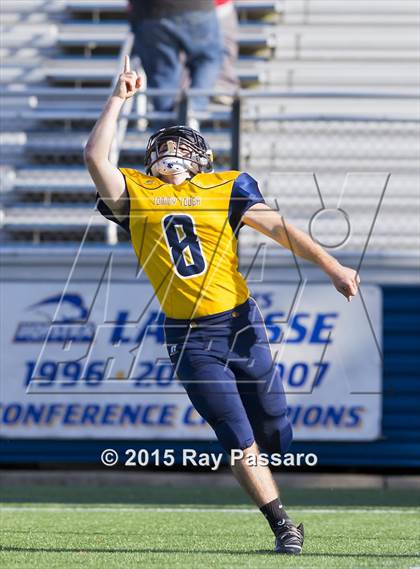 Thumbnail 1 in Shoreham-Wading River vs. Locust Valley (Long Island Class IV Final) photogallery.