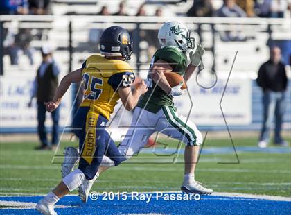 Thumbnail 3 in Shoreham-Wading River vs. Locust Valley (Long Island Class IV Final) photogallery.