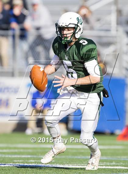 Thumbnail 2 in Shoreham-Wading River vs. Locust Valley (Long Island Class IV Final) photogallery.