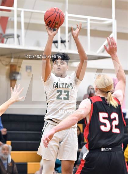 Thumbnail 1 in Woodland Christian vs. River Valley (Mel Good Holiday Classic) photogallery.