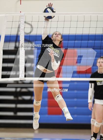 Thumbnail 3 in Shelley vs Kuna (4A State Tourn.) photogallery.