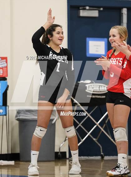 Thumbnail 2 in Shelley vs Kuna (4A State Tourn.) photogallery.
