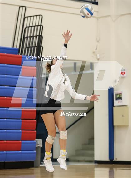 Thumbnail 2 in Shelley vs Kuna (4A State Tourn.) photogallery.