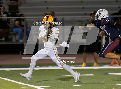 Thumbnail 1 in Marcos de Niza @ McClintock photogallery.