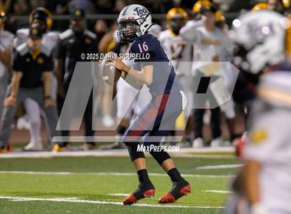 Thumbnail 1 in Marcos de Niza @ McClintock photogallery.