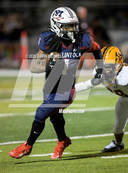 Thumbnail 3 in Marcos de Niza @ McClintock photogallery.