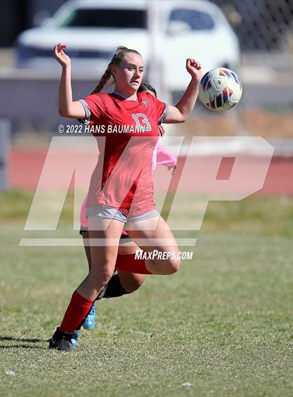 Thumbnail 1 in Hug @ Truckee photogallery.