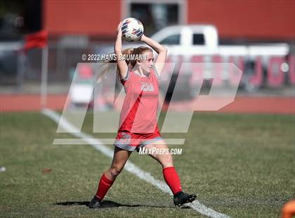 Thumbnail 2 in Hug @ Truckee photogallery.