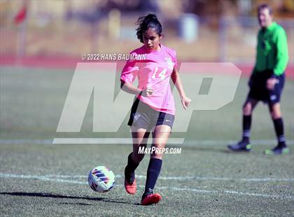 Thumbnail 2 in Hug @ Truckee photogallery.