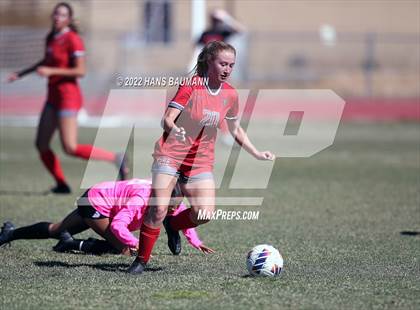 Thumbnail 1 in Hug @ Truckee photogallery.