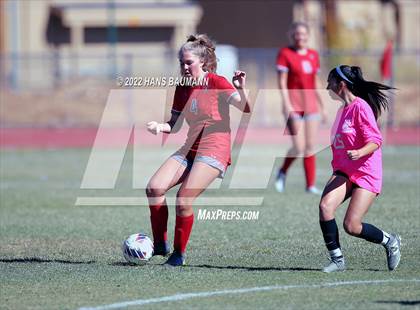 Thumbnail 2 in Hug @ Truckee photogallery.