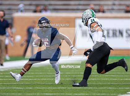 Thumbnail 2 in Southlake Carroll vs. Allen (UIL 6A D1 Quarterfinal) photogallery.