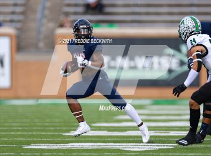 Thumbnail 1 in Southlake Carroll vs. Allen (UIL 6A D1 Quarterfinal) photogallery.